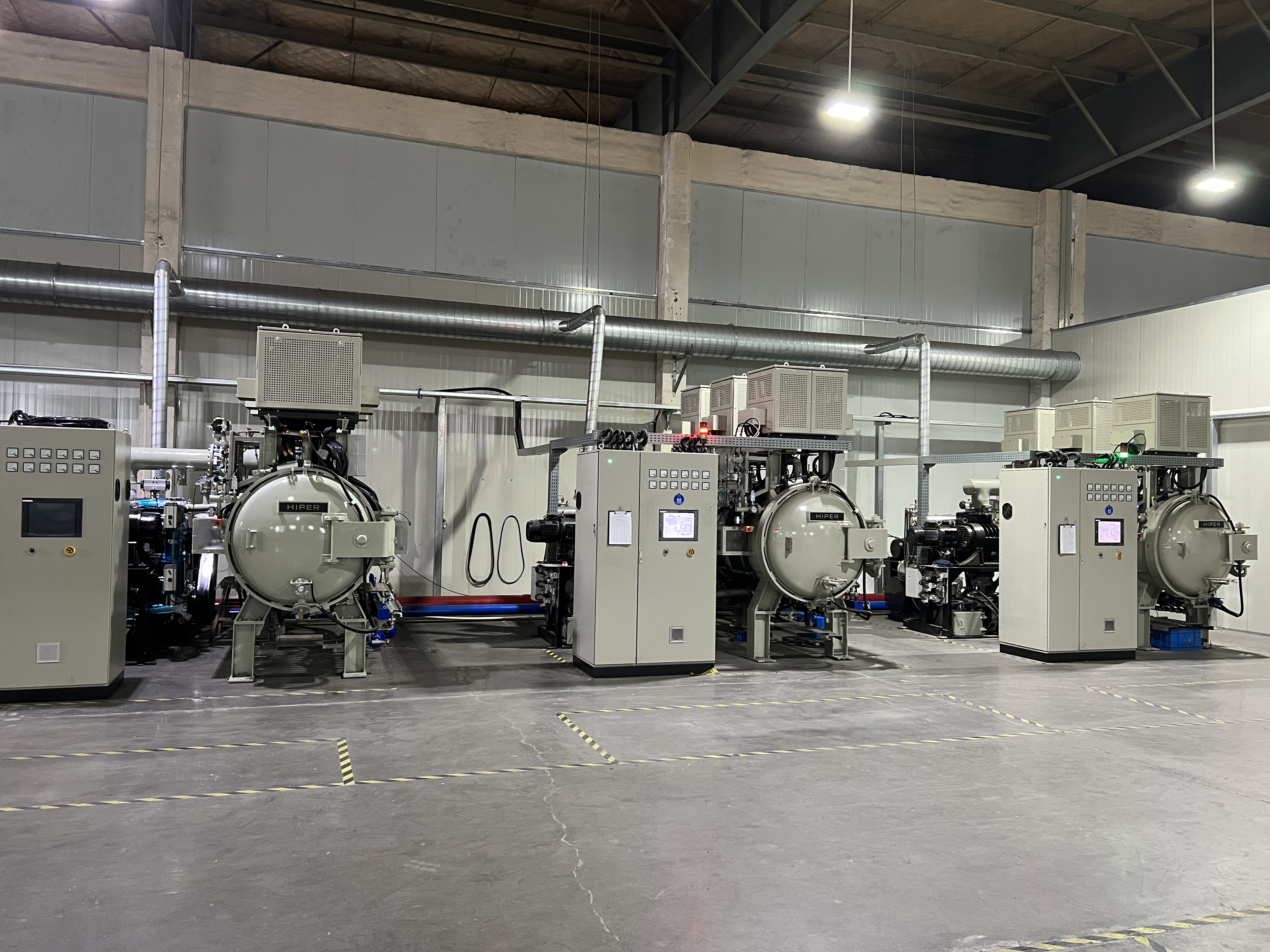 Hiper vacuum sintering furnaces